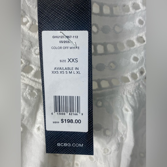BCBGMAXAZRIA Women’s Sz XXS Cotton Eyelet Ruffle Top Off White Retails 198 - Picture 7 of 7